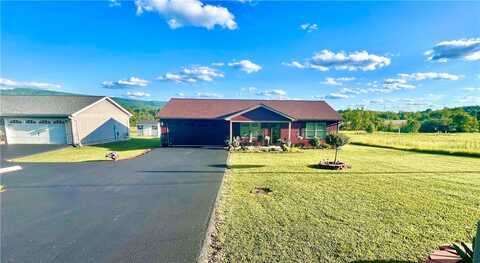 152 Brownfield Ln, Union, PA 15401