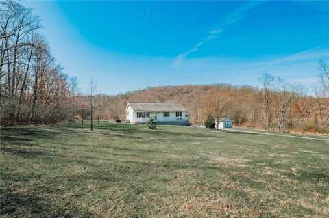 964 Cramer Rd, Black Lick, PA 15717