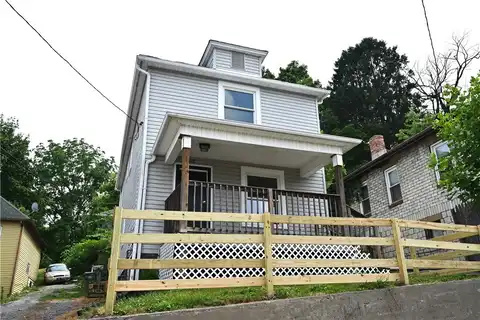 607 Franklin Ave, Ellwood City, PA 16117