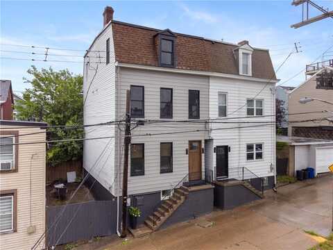 3903 Clement Way, Lawrenceville, PA 15224