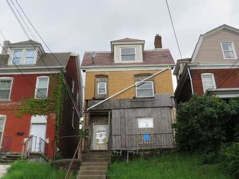 13 Calhoun Ave, Gregg, PA 15210