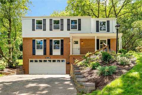 1226 Lamson Cir, Upper Saint Clair, PA 15241