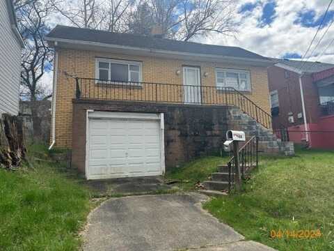 410 Pearl Ave, Monessen, PA 15062