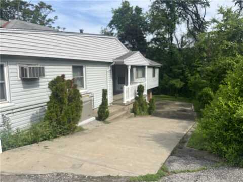 323 Bellevue Rd, Reese, PA 15229