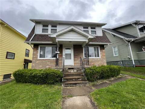 1015 Huey St, New Castle, PA 16101