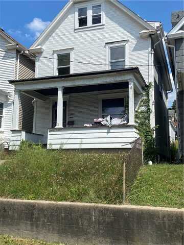 1234 Taylor Ave, New Kensington, PA 15068