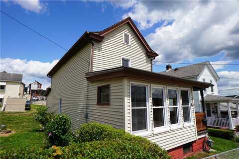 622 3rd St, Donora, PA 15033