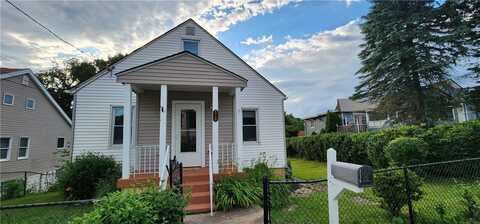 316 Union Ave, Versailles, PA 15137