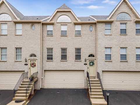 116 Terra Dr, Kennedy, PA 15136