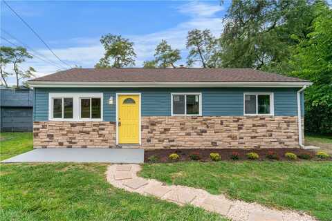 417 W Carter Drive, Versailles, PA 15137