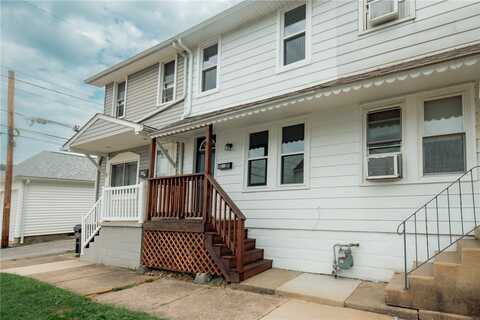 615 12th St, Ford City, PA 16226