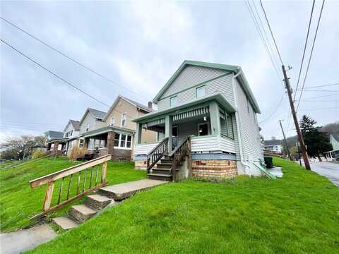 1227 Center Ave, Ellwood City, PA 16117