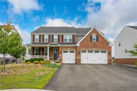 4003 Overview Dr, Cecil, PA 15317