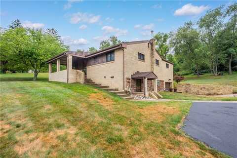 3016 SEBOLT ROAD, South Park, PA 15129