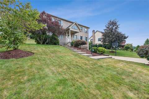 310 Thornwood Dr, Plum, PA 15239