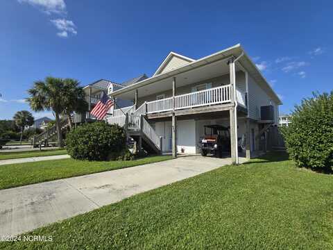 940 Broadway Street, Surf City, NC 28445