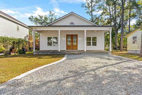 120 NW 22nd Street, Oak Island, NC 28465