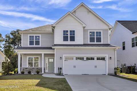 214 Man O War Lane, Hampstead, NC 28443