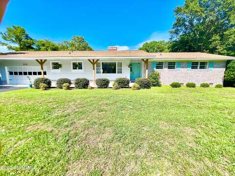 350 S Belvedere Drive, Hampstead, NC 28443