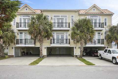 644 S Fort Fisher Boulevard, Kure Beach, NC 28449