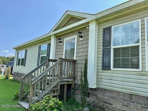 873 Pameter Road, Hallsboro, NC 28442