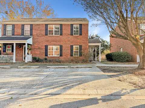 5036 Lamppost Circle, Wilmington, NC 28403