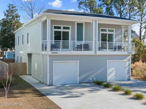 1417 Searay Lane, Carolina Beach, NC 28428