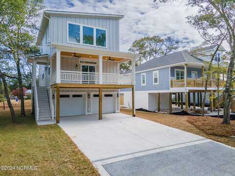 106 NW 22nd Street, Oak Island, NC 28465