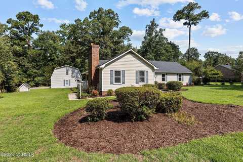 142 Westwood Circle, Elizabethtown, NC 28337