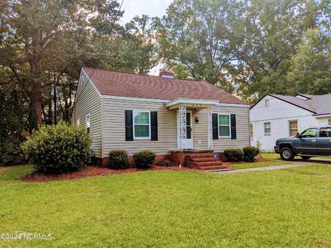 205 N Thompson Street, Whiteville, NC 28472