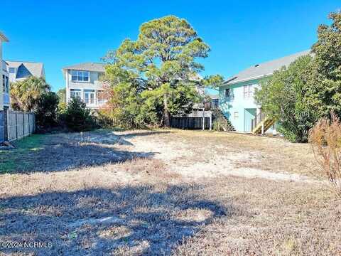 919 Riptide Lane, Carolina Beach, NC 28428