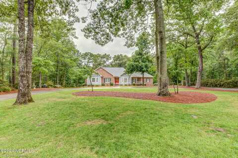 12321 Ingleside Drive, Laurinburg, NC 28352