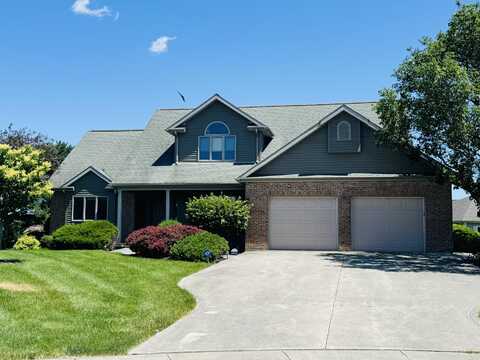 1913 Knapke Court, Celina, OH 45822