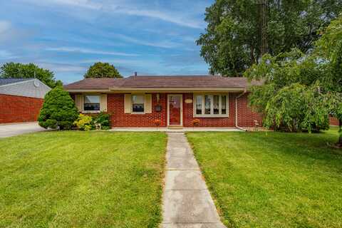 1641 Seneca Drive, Xenia, OH 45385