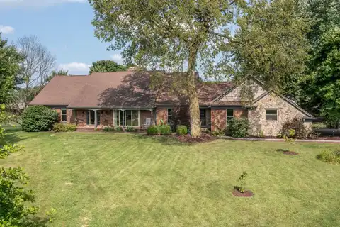 48 Rue Saint Charles Drive, Urbana, OH 43078