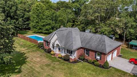 575 Troy Murdock Road, Belton, SC 29627