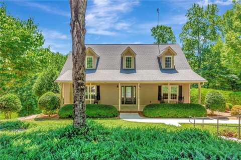 121 Woods Drive, West Union, SC 29696