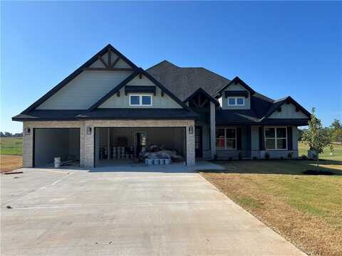 205 Jenna LN, Gravette, AR 72736