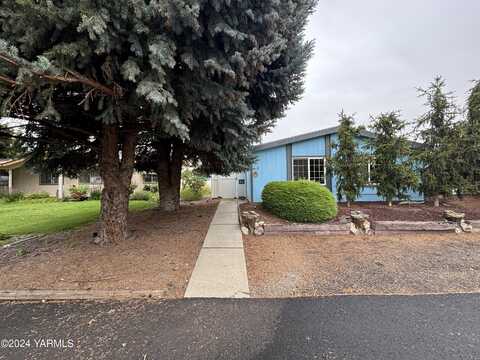 3701 Gun Club Rd, Yakima, WA 98901