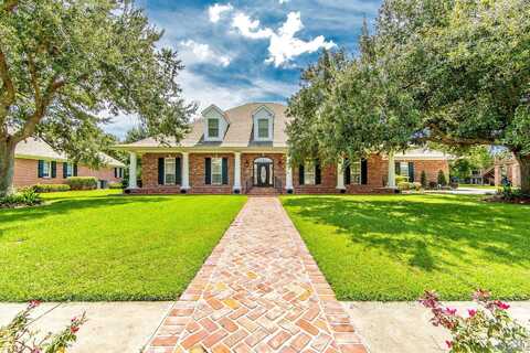 602 Apache, Houma, LA 70360