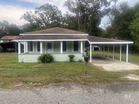 220 Bonifay Street, Flomaton, AL 36441