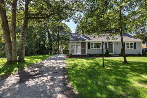 109 Homeport Drive, Hyannis, MA 02601