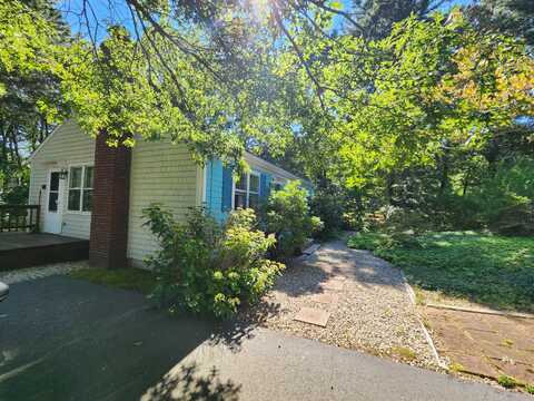 83 Odonnell Avenue, East Falmouth, MA 02536