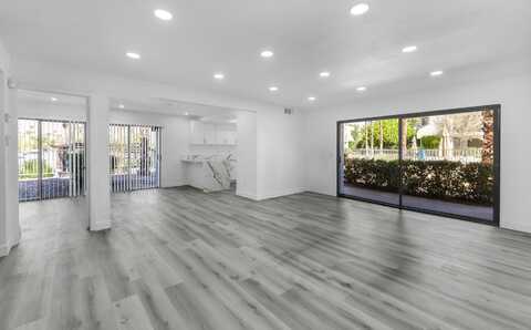 3155 E Ramon Road, Palm Springs, CA 92264