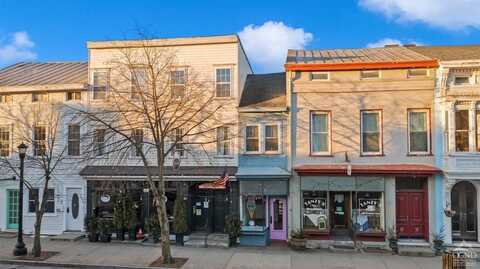 223-225 Warren Street, Hudson, NY 12534