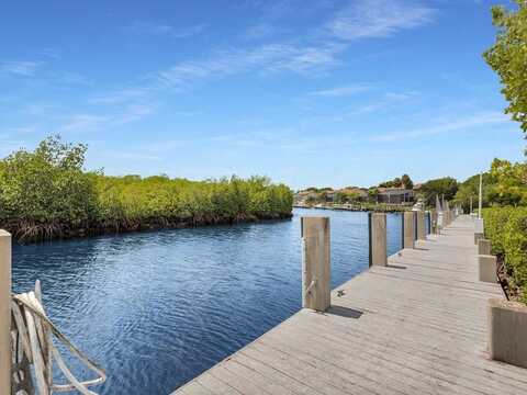 23 Gatehouse Road, Key Largo, FL 33037
