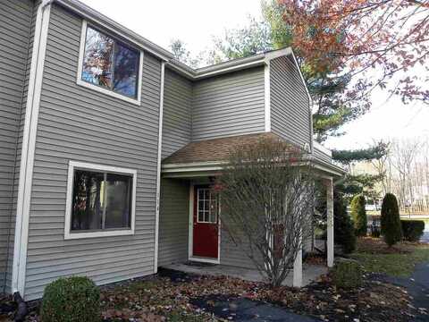 114 Victory Way, Halfmoon, NY 12065