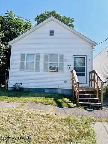 1602 2nd Street, Rensselaer, NY 12144