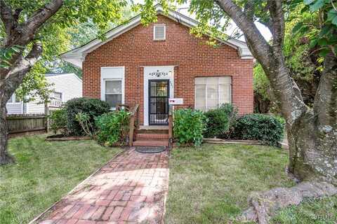 221 S 13th Avenue, Hopewell, VA 23860