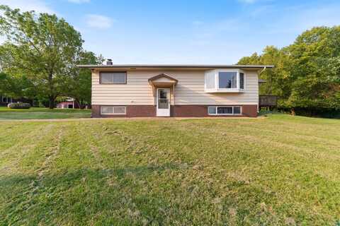 42489 Birchview Rd, Sturgeon Lake, MN 55783